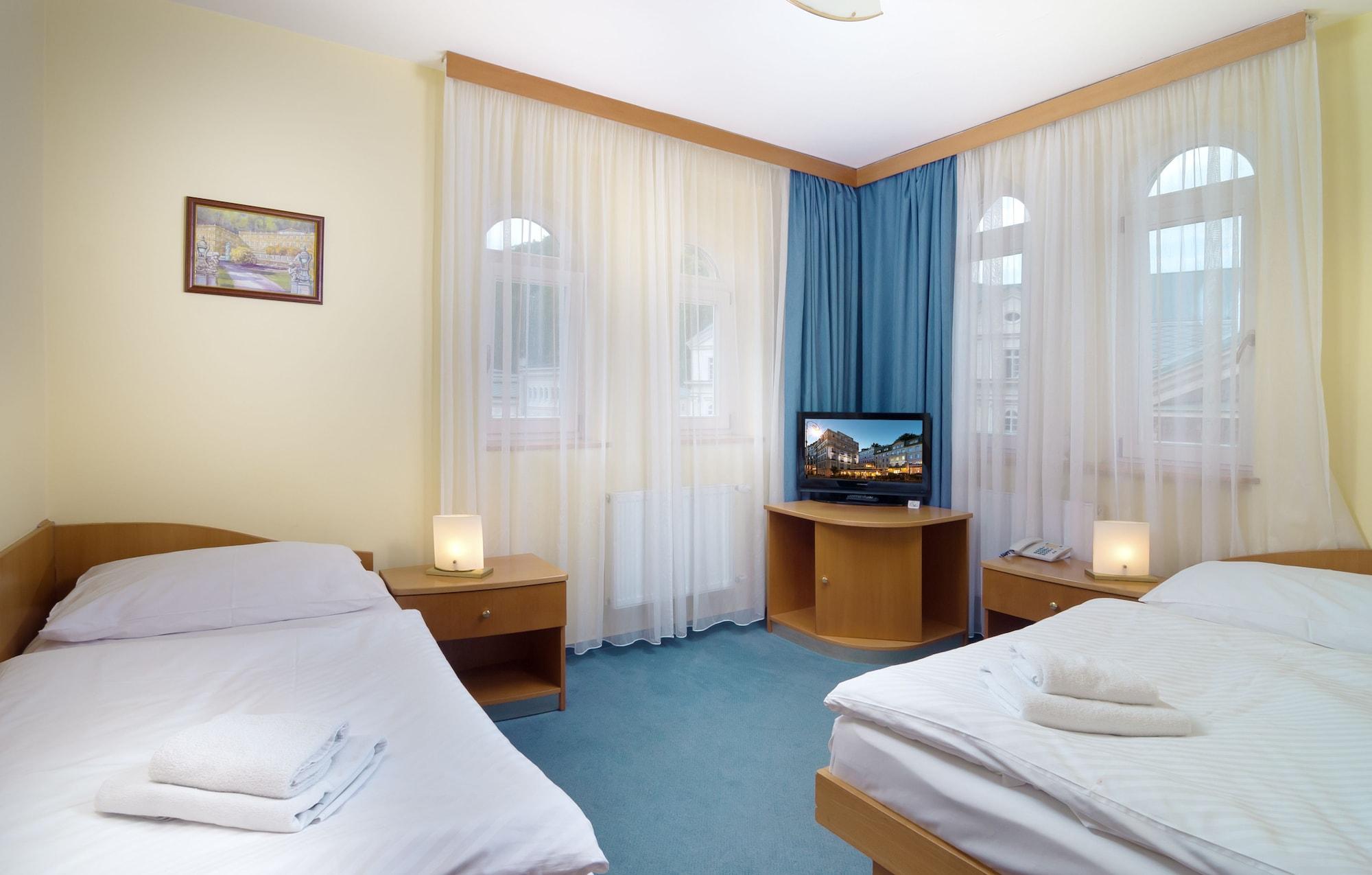 Hotel Ruze Karlovy Vary Kültér fotó