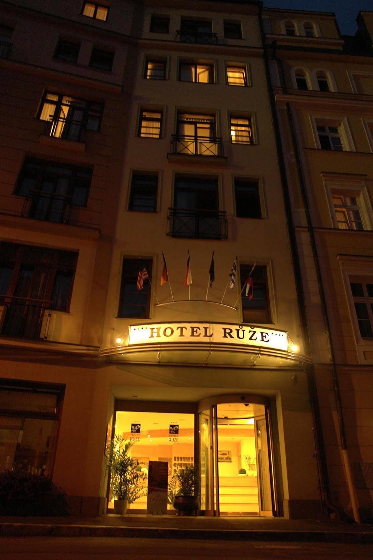 Hotel Ruze Karlovy Vary Kültér fotó