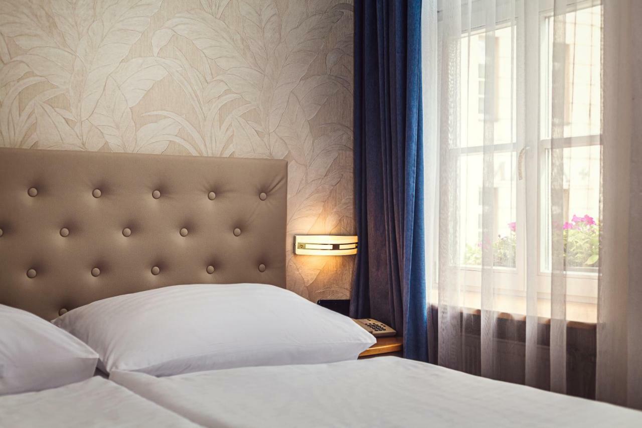 Hotel Ruze Karlovy Vary Kültér fotó